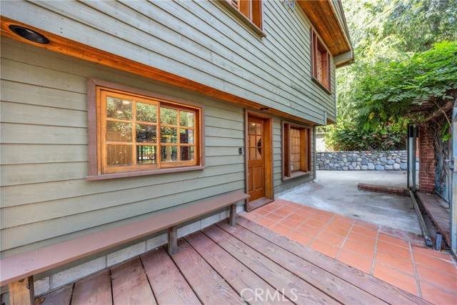 Sierra Madre, CA 91024,561 Alta Vista Drive