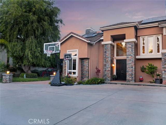 Yorba Linda, CA 92887,27020 Daisy Circle