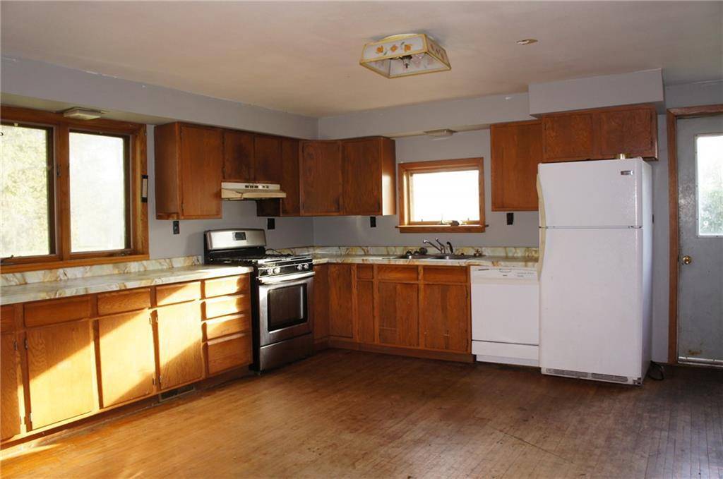 Mondovi, WI 54755,W1321 Menting Road