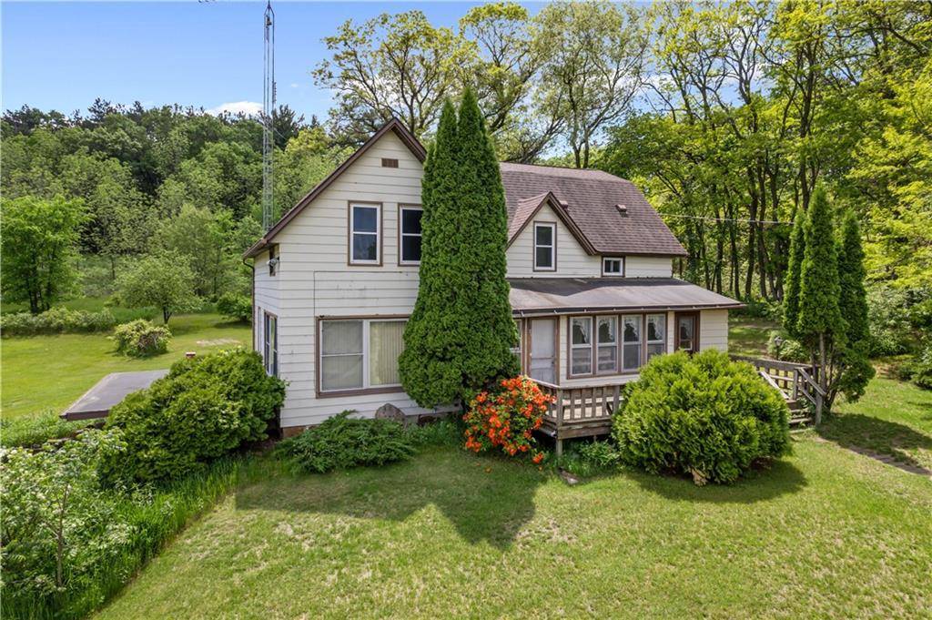 Eleva, WI 54738,W1300 Pine Road