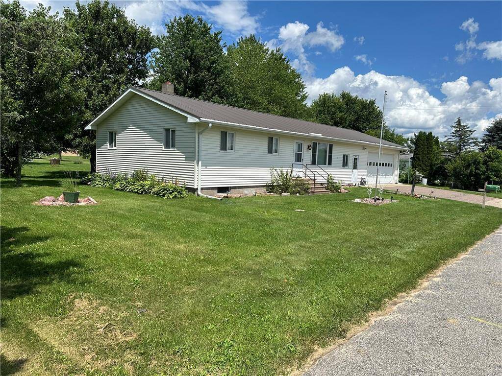 Fairchild, WI 54741,415 4th Street