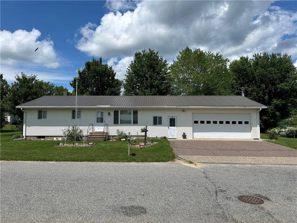 Fairchild, WI 54741,415 4th Street