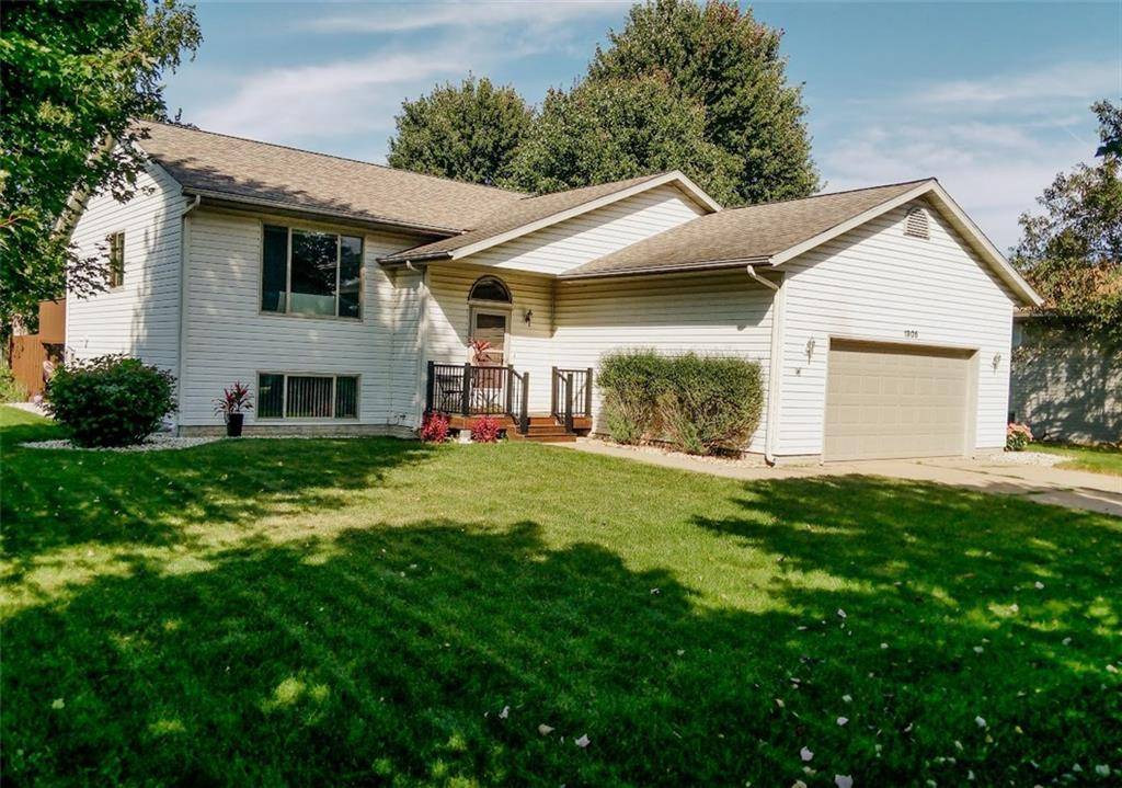 Eau Claire, WI 54701,1906 Sierra Drive