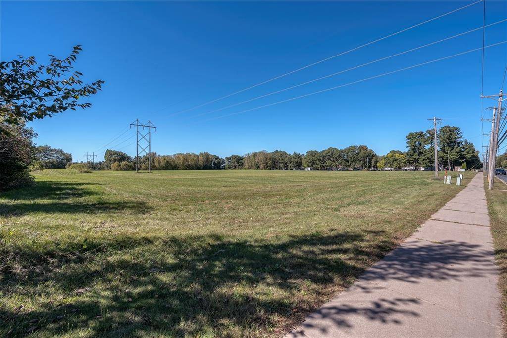 Menomonie, WI 54751,2121 Wilson Street