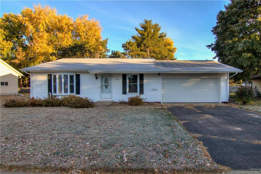 Eau Claire, WI 54701,1702 Bunker Lane