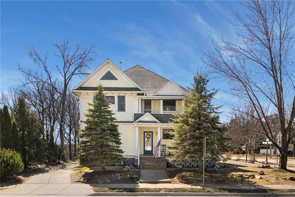 Black River Falls, WI 54615,520 Pierce Street