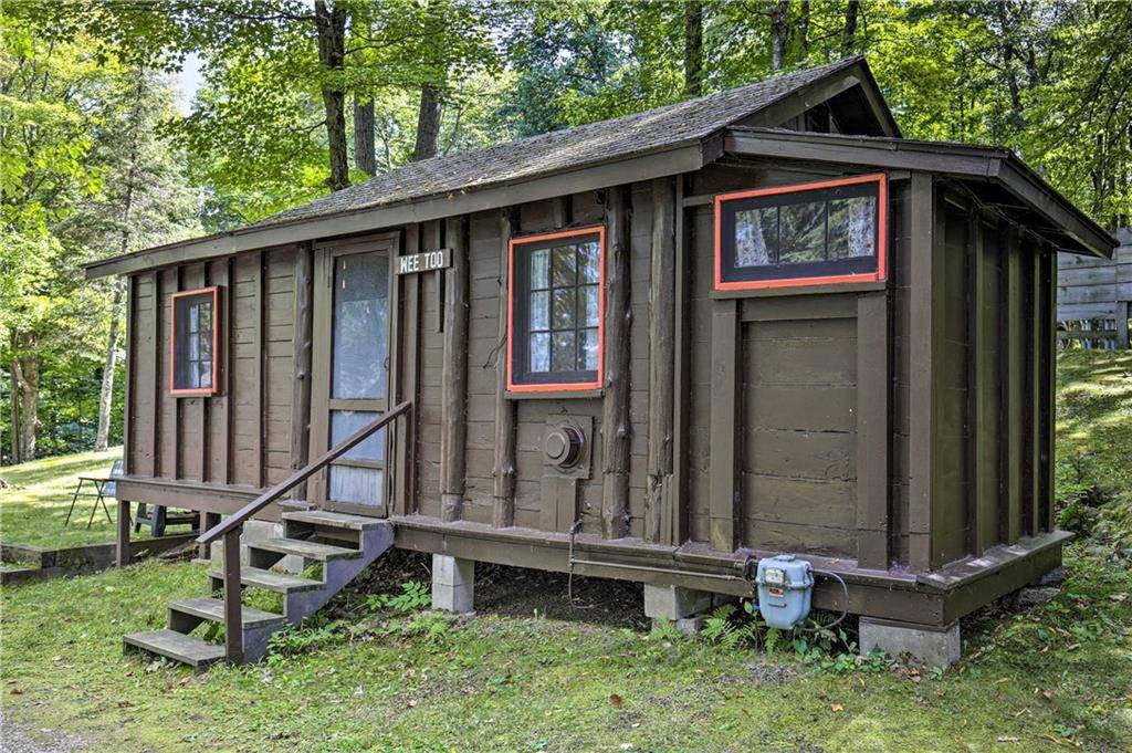 Hayward, WI 54843,11020 W Allan Road #9