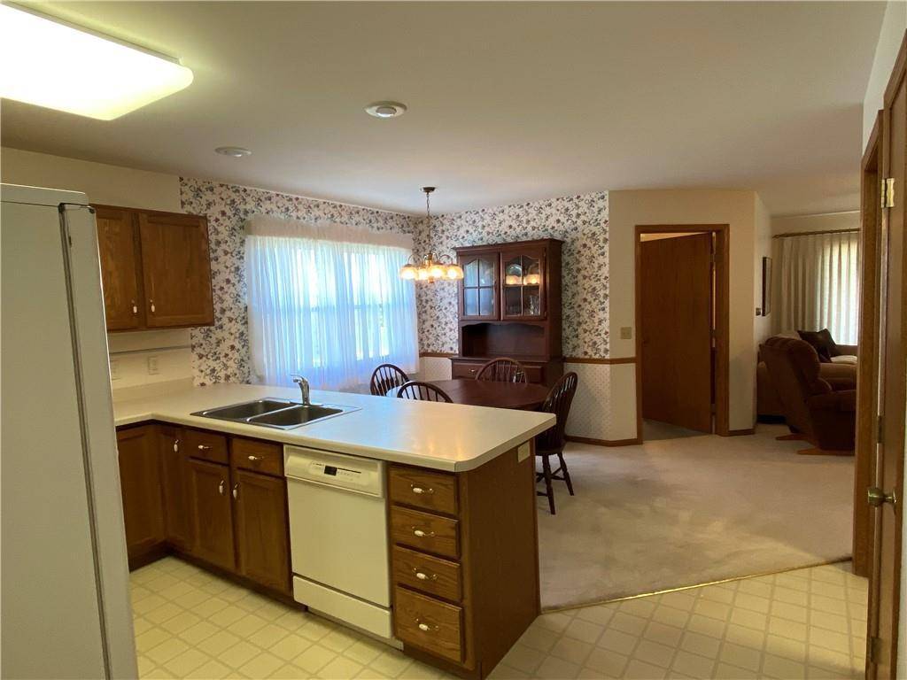 Eau Claire, WI 54701,3521 Lever Street