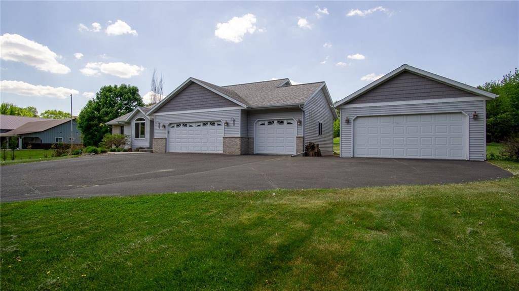Eau Claire, WI 54703,2649 W Menomonie Street