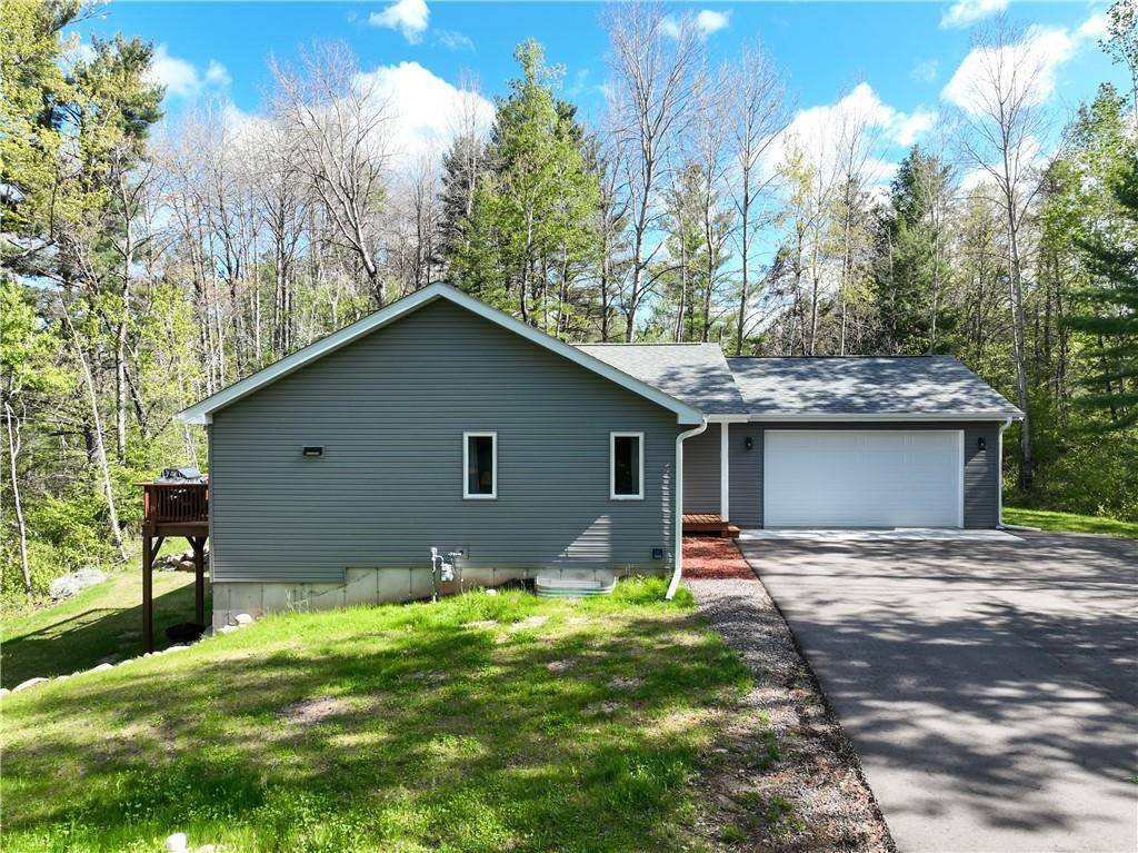 Hayward, WI 54843,16572 W Ridgerock Road
