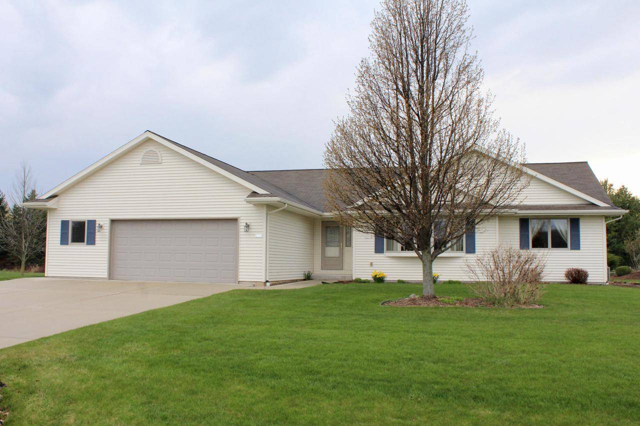 Sheboygan, WI 53083,5334 Hidden Creek Dr