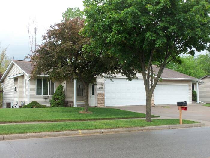 Onalaska, WI 54650,1018 Oak Forest DRIVE #1020