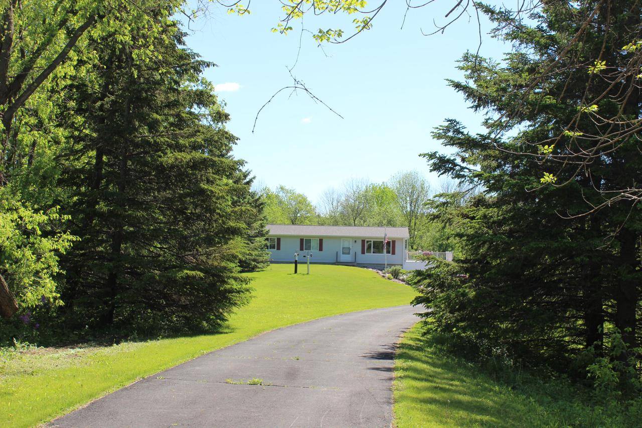 Greenbush, WI 53023,N6895 Sugarbush Rd