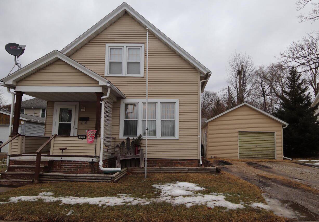 Sheboygan Falls, WI 53085,520 Hickory St