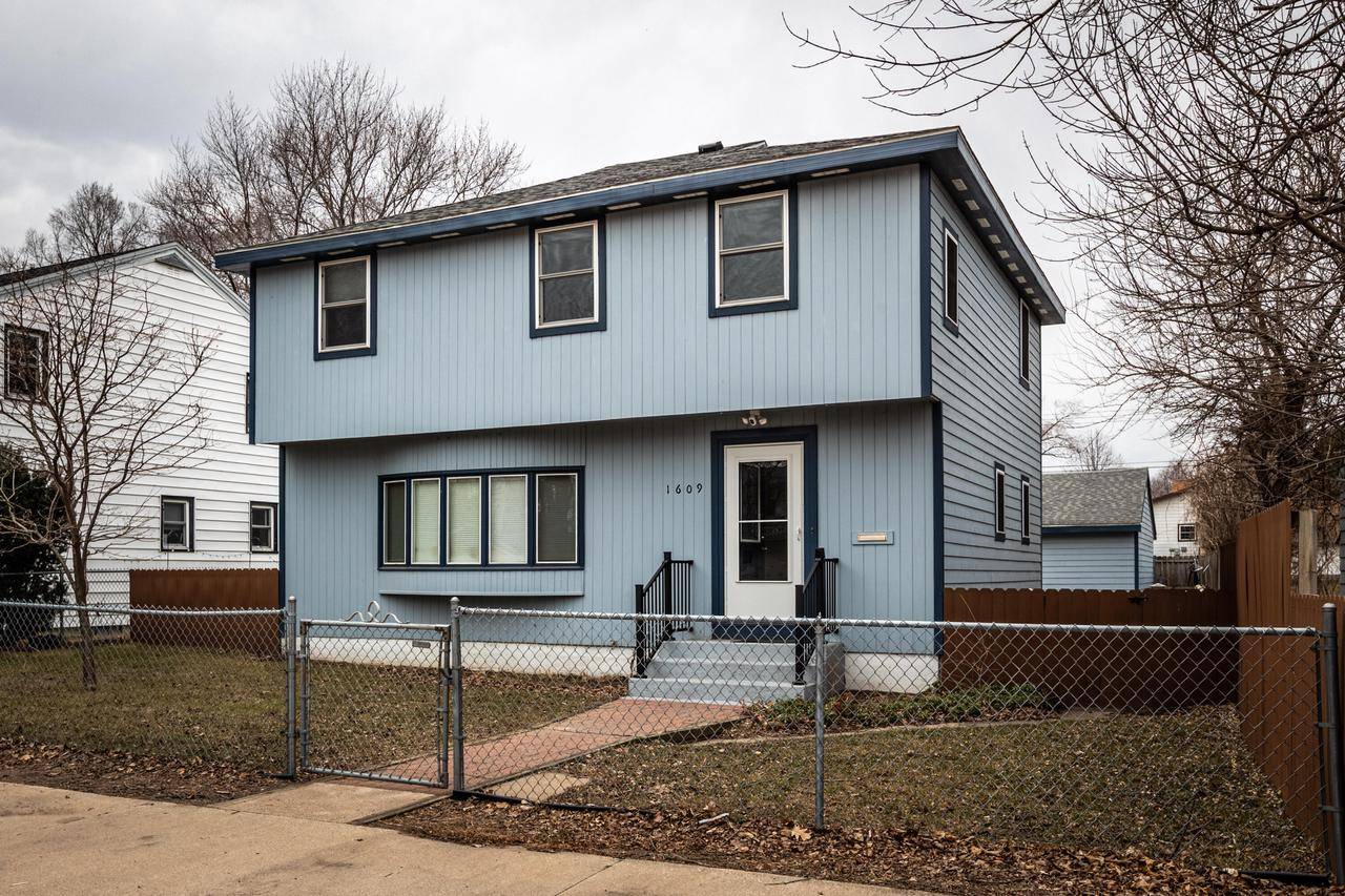 La Crosse, WI 54603,1609 Caroline St