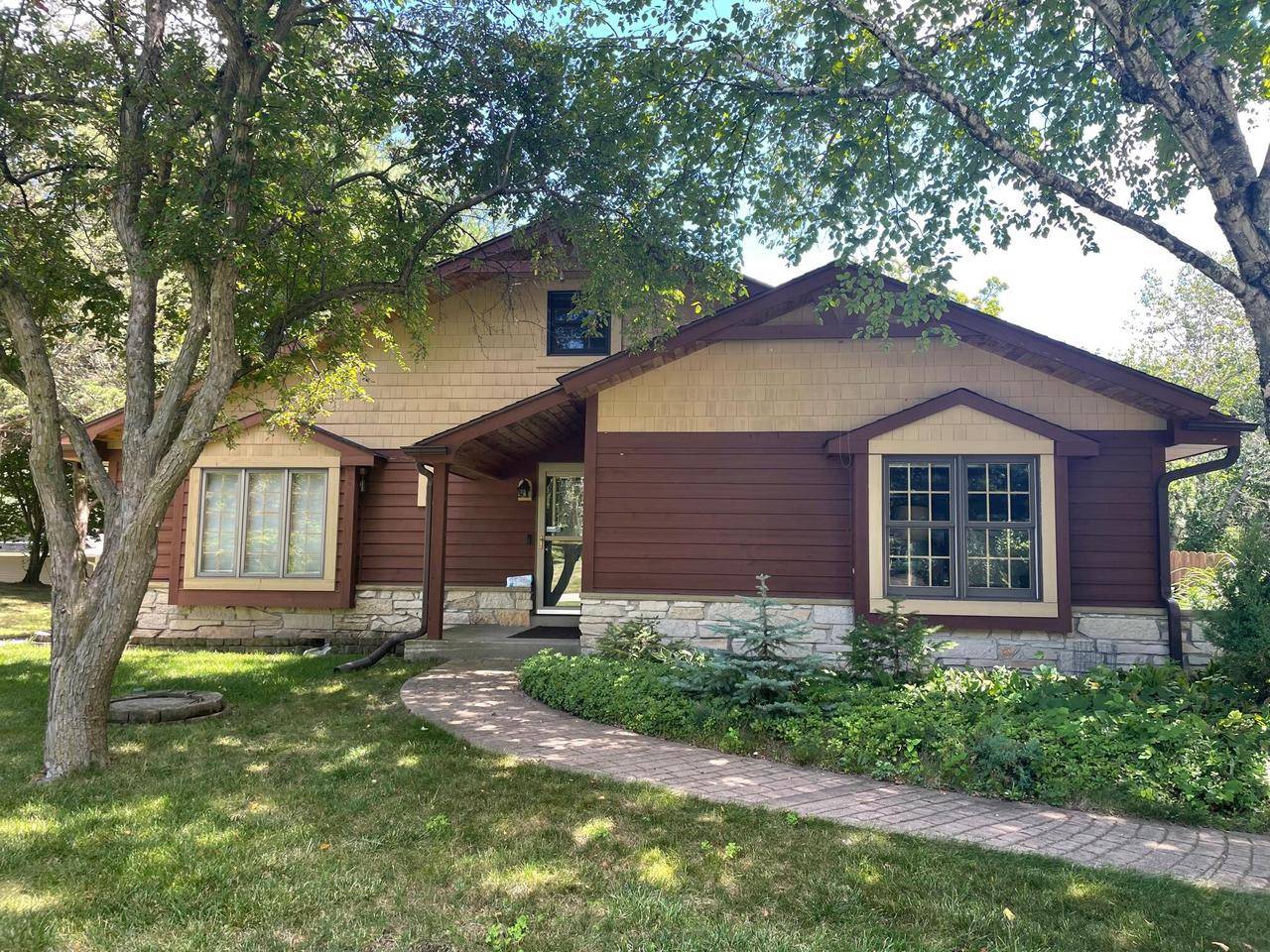 Twin Lakes, WI 53181,11807 318th AVENUE