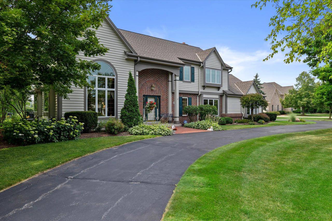 Mequon, WI 53097,9009 W Daventry ROAD