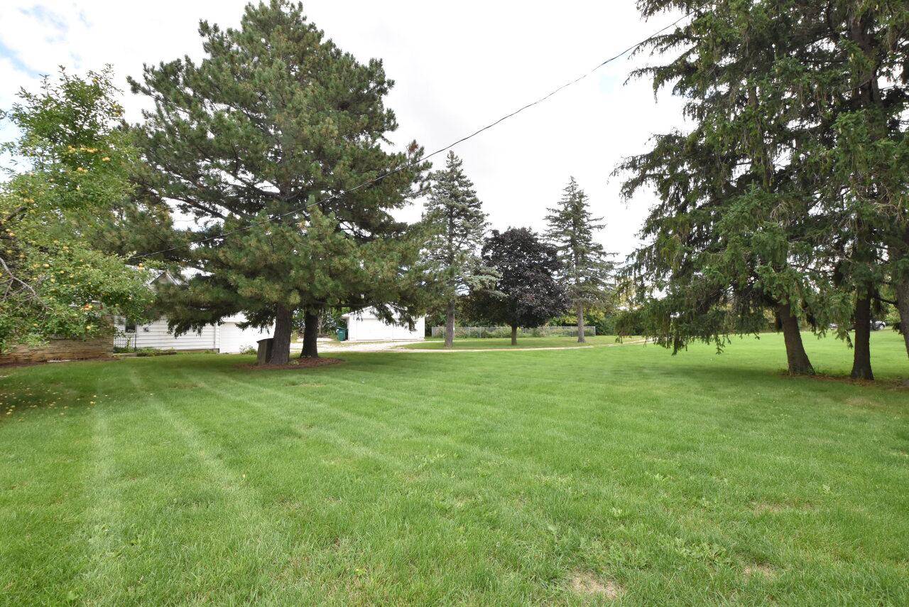 Menomonee Falls, WI 53051,N94W17842 Appleton AVENUE