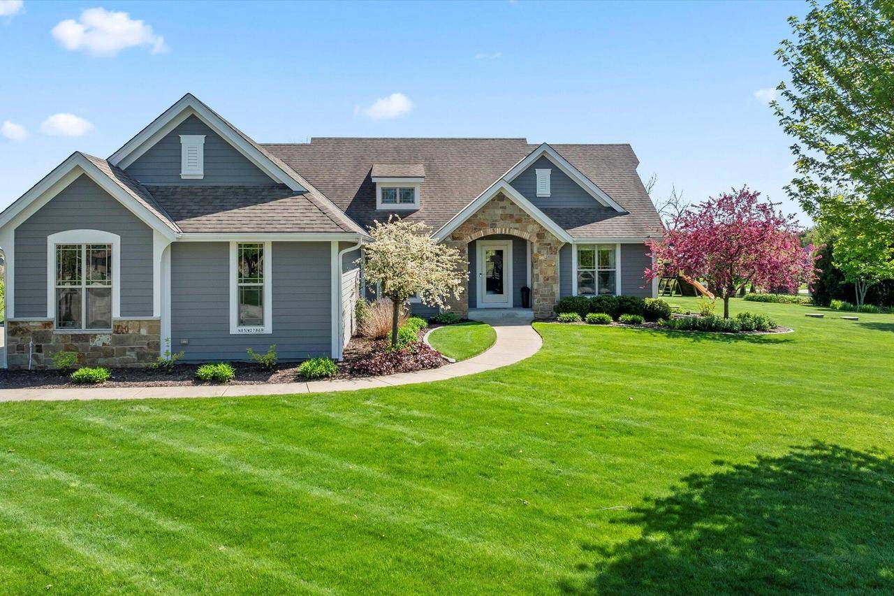 Hartland, WI 53029,N85W27869 Hawksview COURT