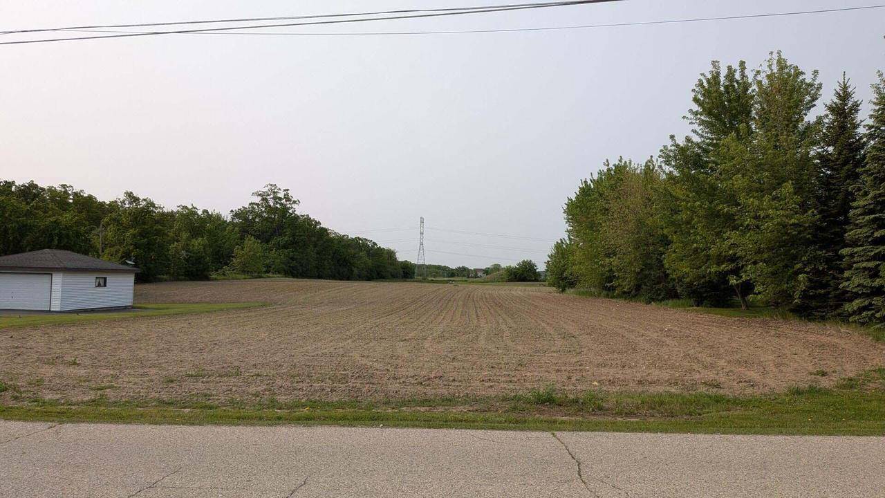Muskego, WI 53150,Lt1 PARKER DRIVE #CSM 12378 Lt7 Madyso