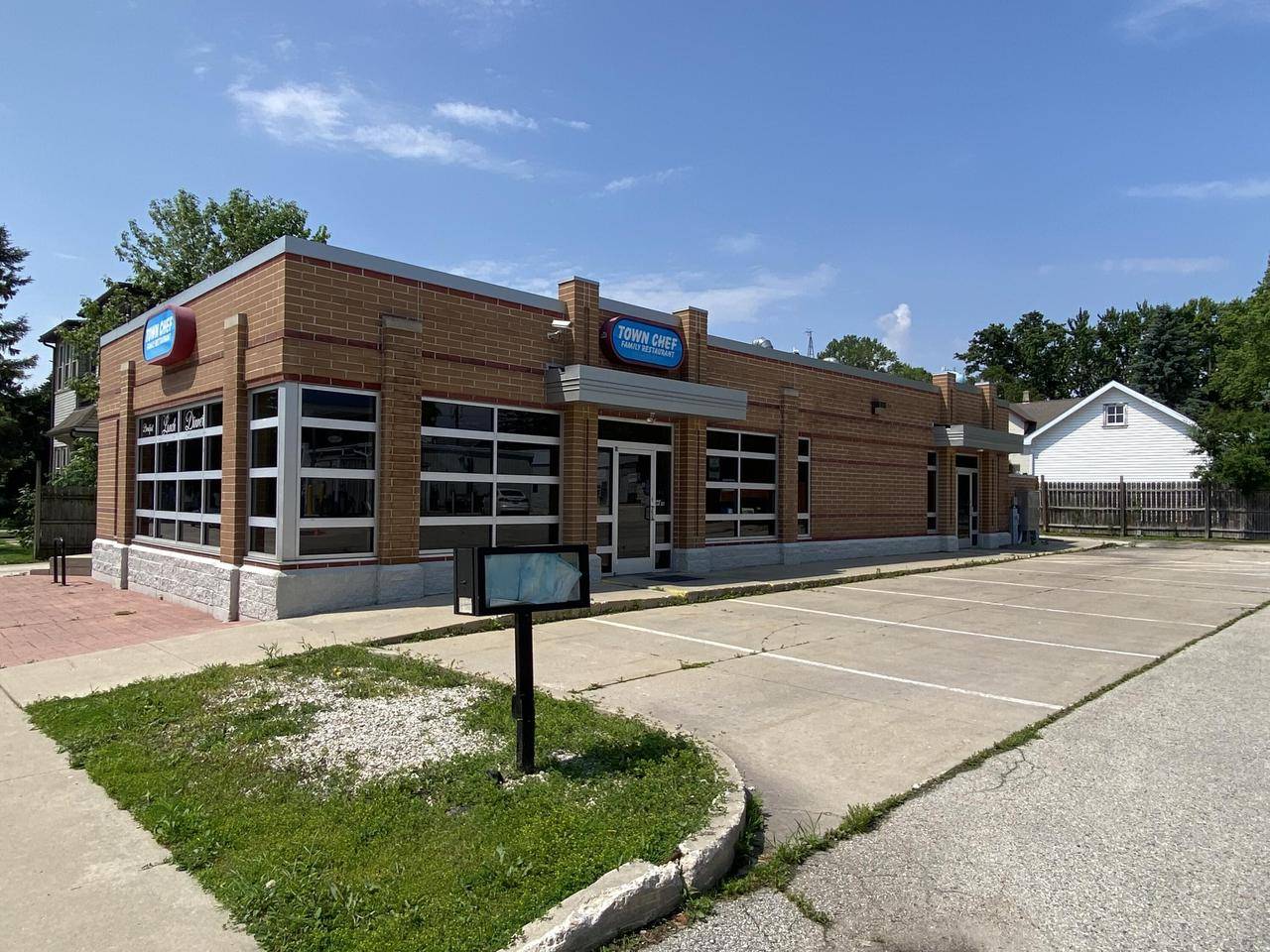 Cedar Grove, WI 53013,115 S Main STREET #117