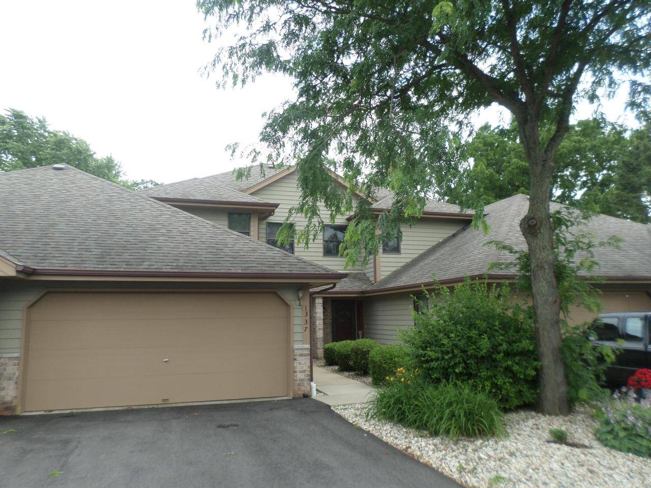 Kenosha, WI 53144,1337 30th COURT