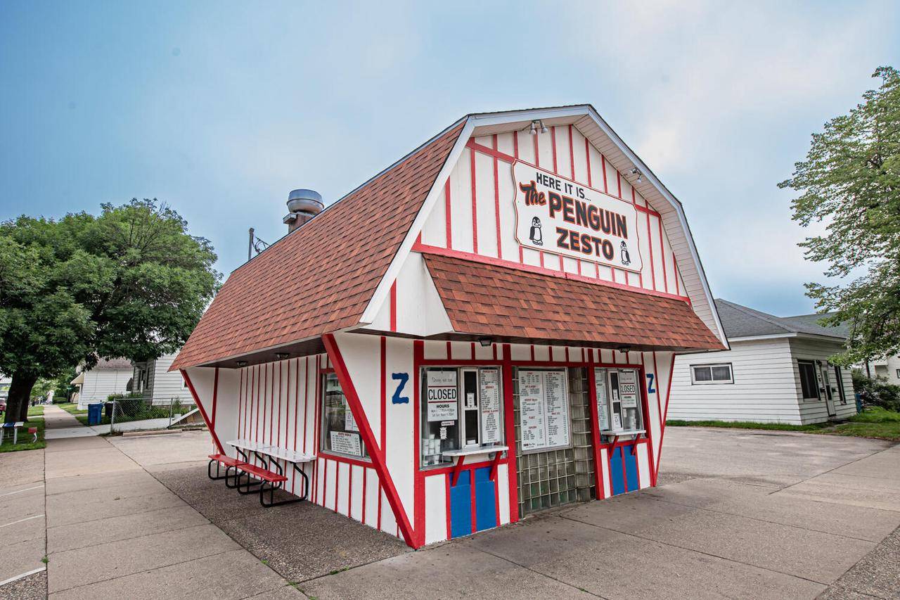 Winona, MN 55987,602 3rd STREET E