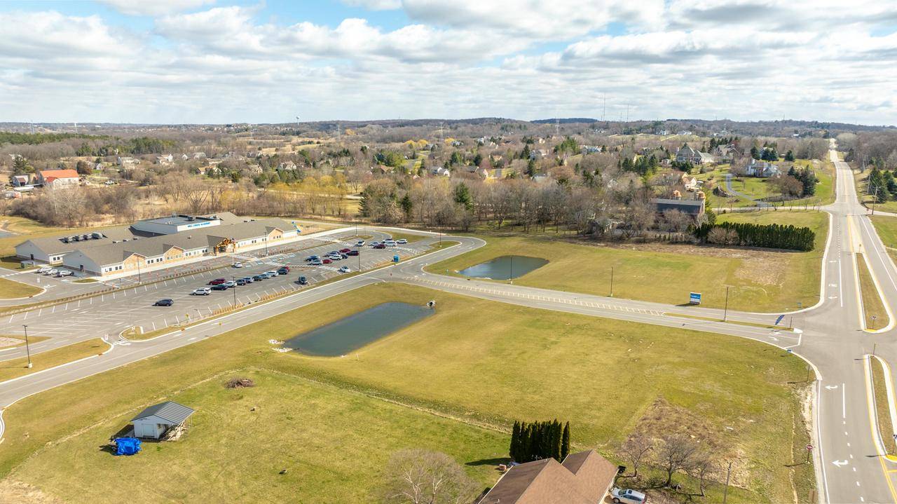 Waukesha, WI 53189,Lt4 LAWNSDALE ROAD #Highway 164