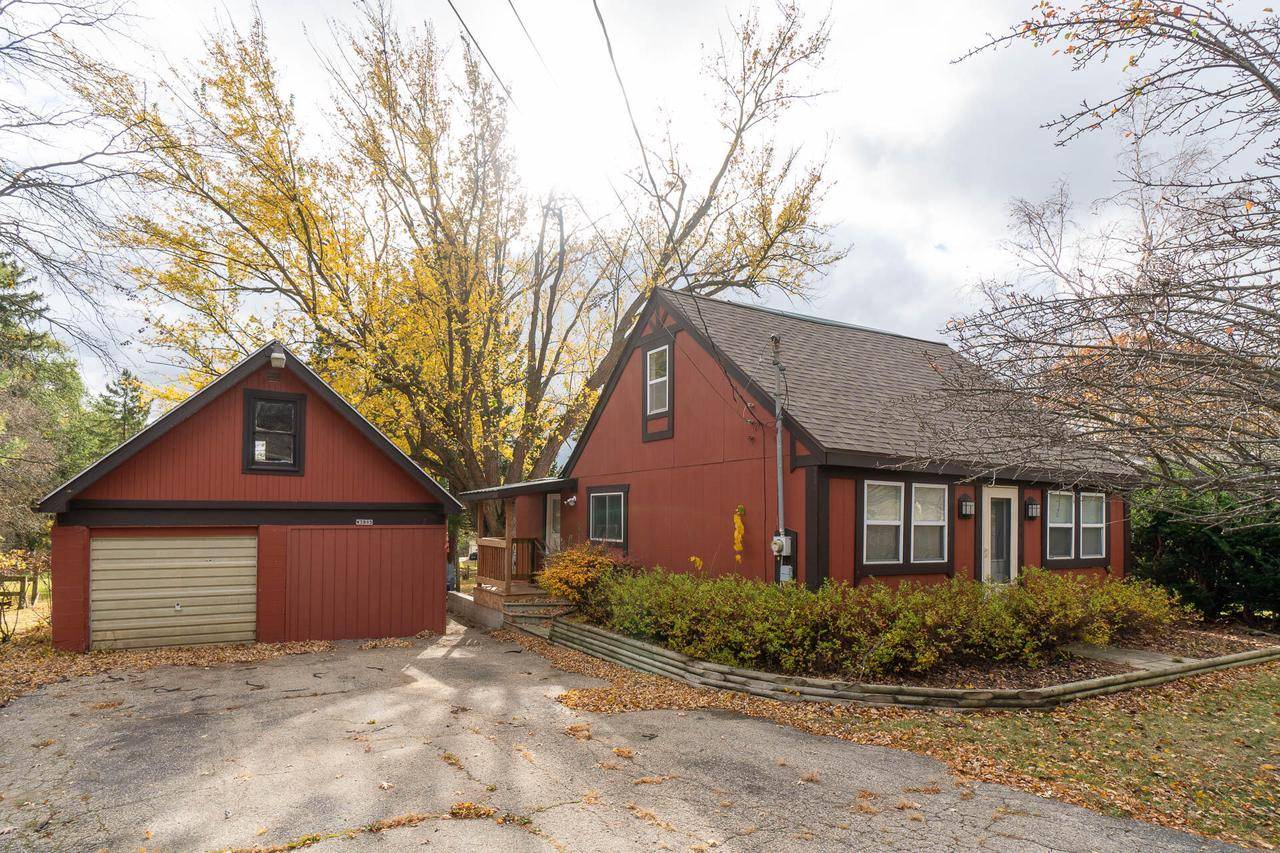 Lake Geneva, WI 53147,W3895 Woodland DRIVE