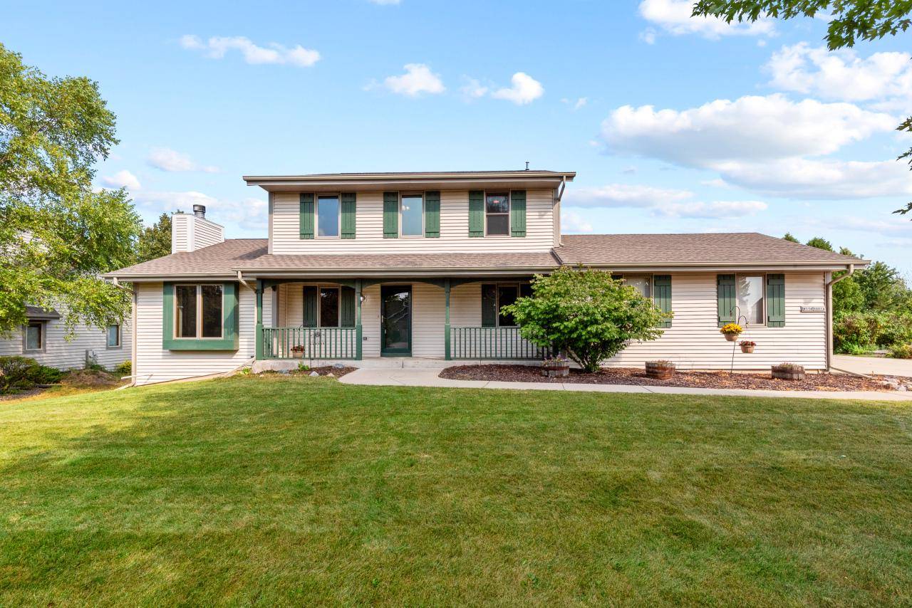 Menomonee Falls, WI 53051,W134N6614 Lilly Creek DRIVE