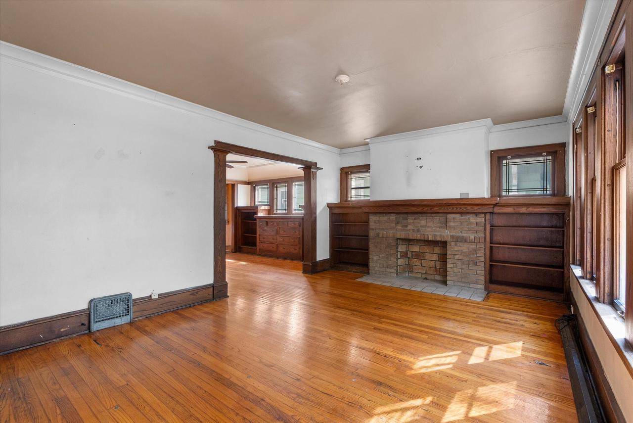 Milwaukee, WI 53210,2632 N 47th STREET #2634