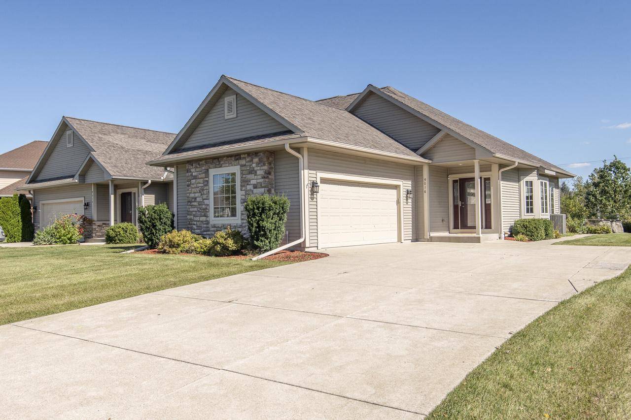 Franklin, WI 53132,9016 S Cordgrass CIRCLE E