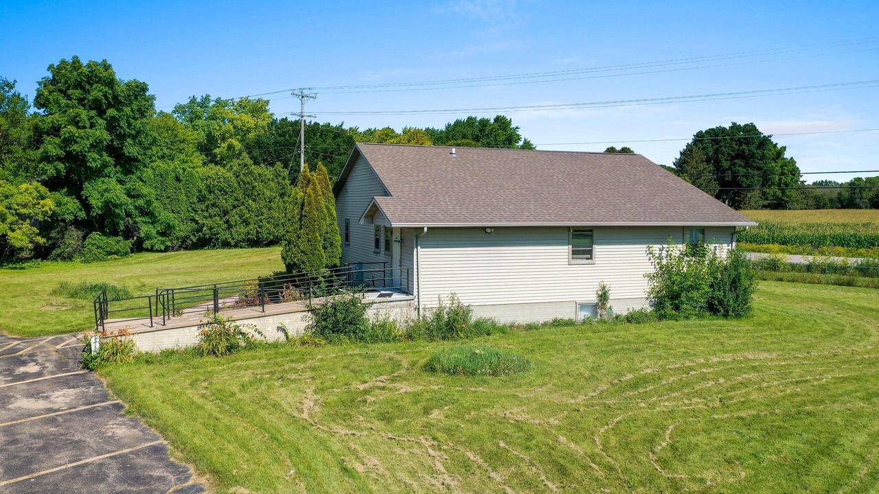 Neenah, WI 54956,103 Kappell DRIVE