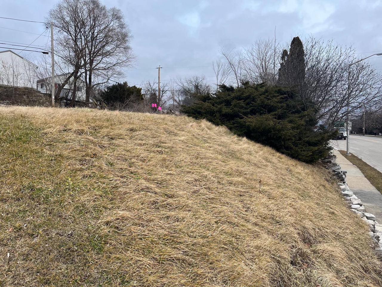Waukesha, WI 53186,1234 E MORELAND BOULEVARD