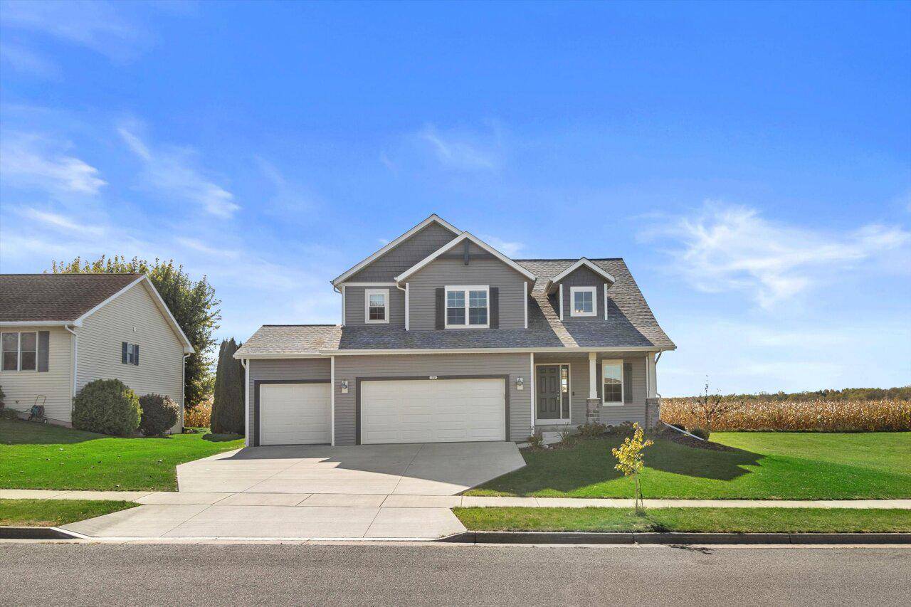 Whitewater, WI 53190,1295 Black River COURT