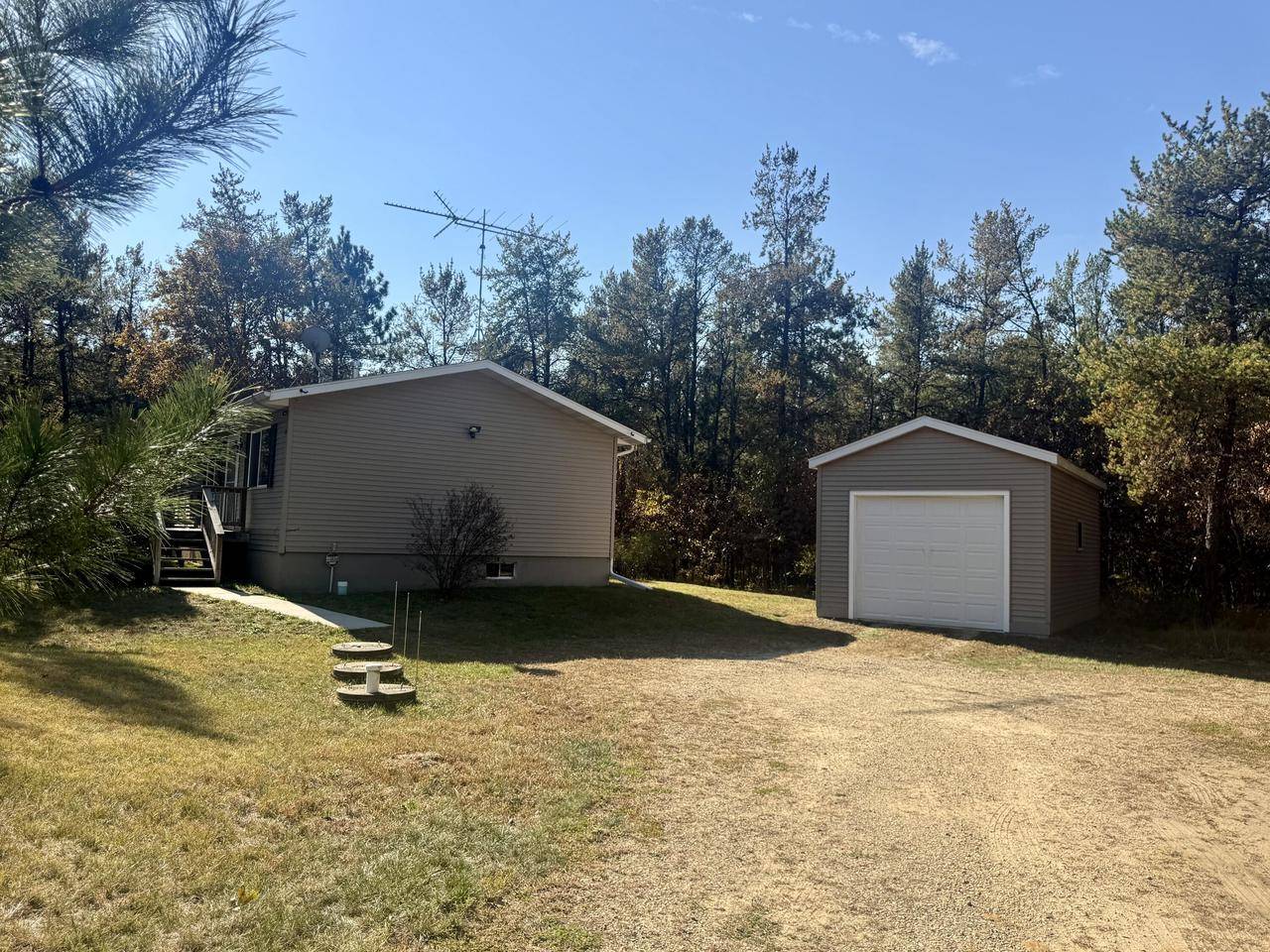 New Lisbon, WI 53950,N8967 Raven DRIVE