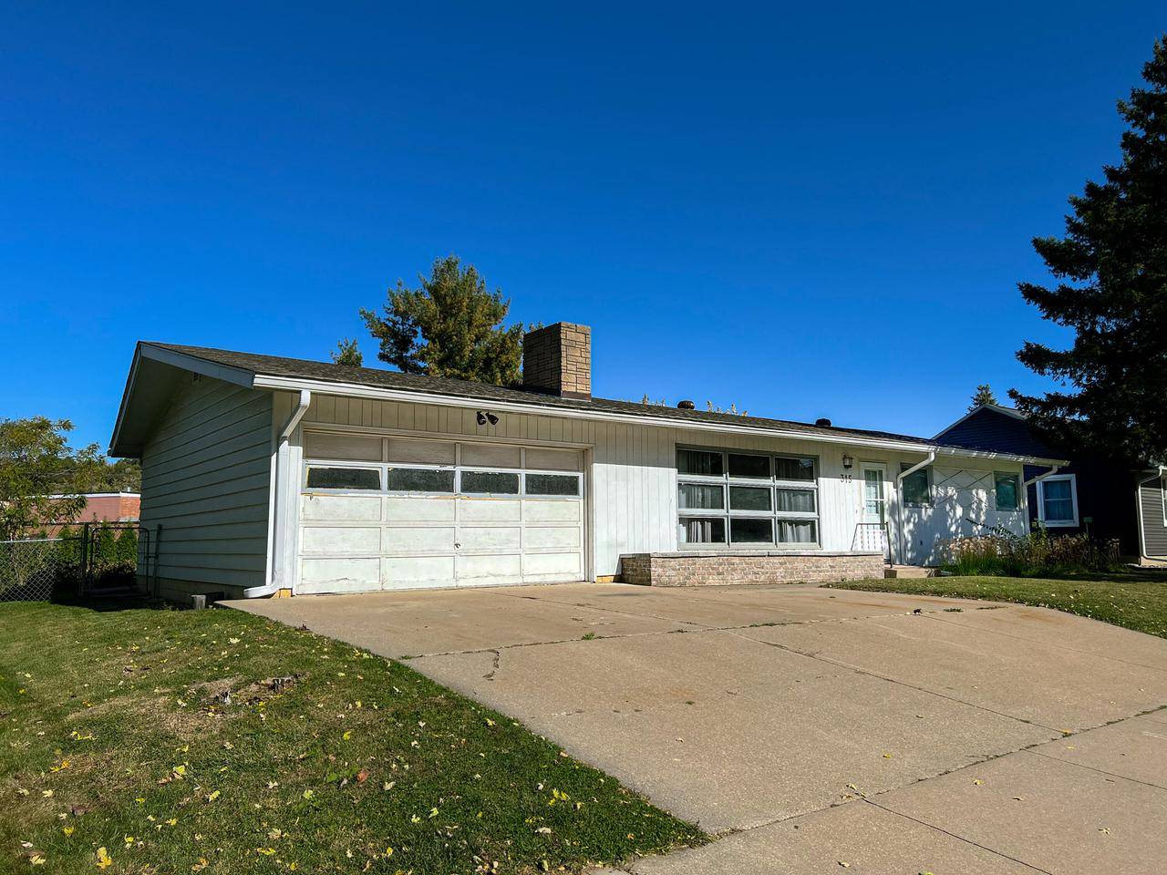 Holmen, WI 54636,315 Sunset DRIVE