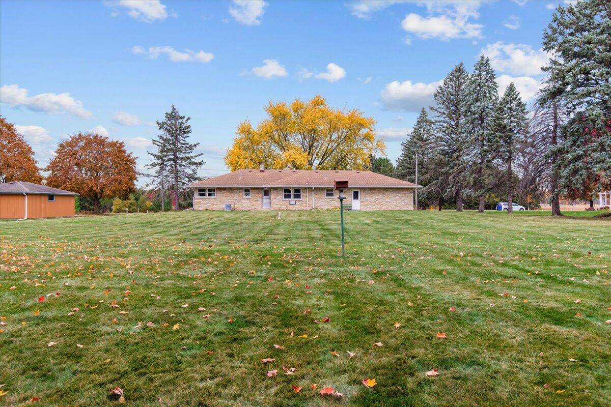 Sussex, WI 53089,W239N6952 Maple AVENUE