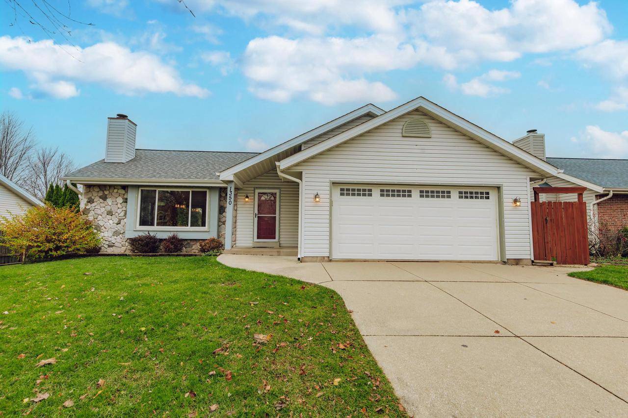 South Milwaukee, WI 53172,1350 Noel COURT