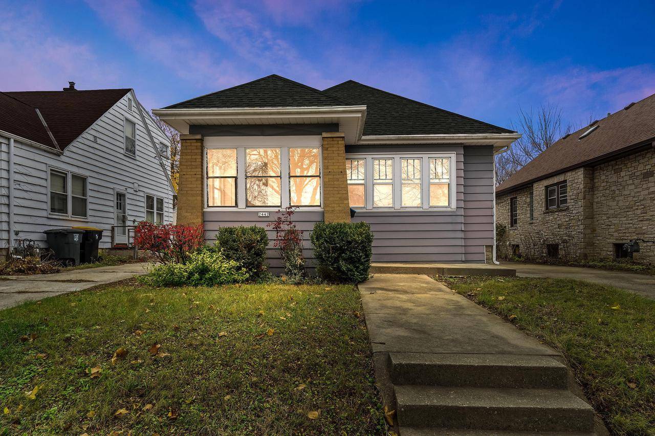 Wauwatosa, WI 53213,2442 N 69th STREET