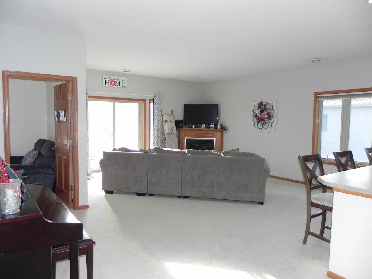 Waukesha, WI 53188,1510 Gabriel DRIVE #5