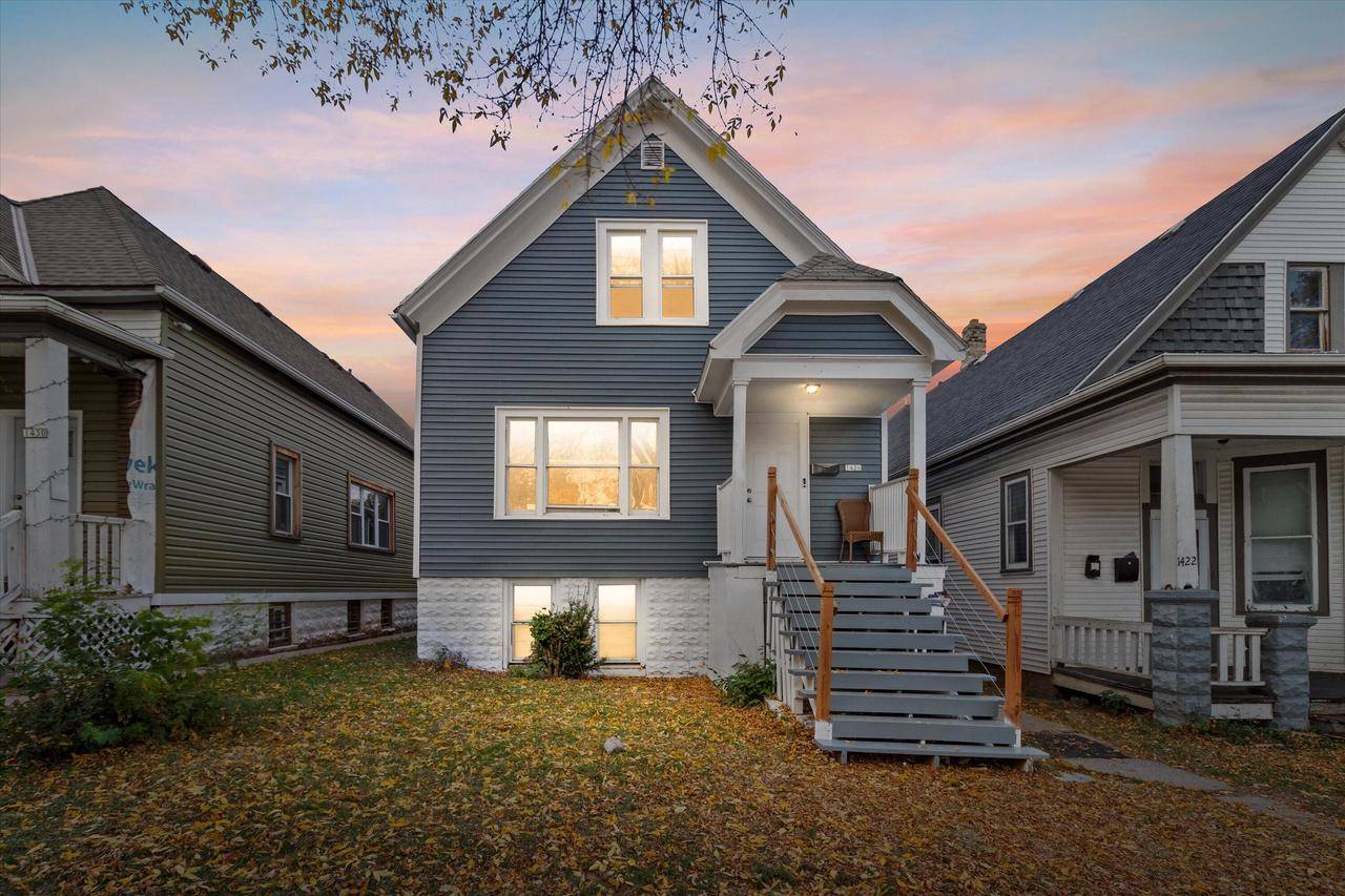 Milwaukee, WI 53215,1426 W Hayes AVENUE