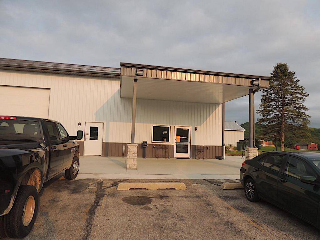 Galesville, WI 54630,N17799 US HWY 53