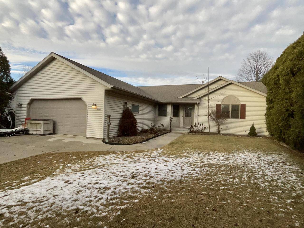 Sheboygan, WI 53081,2542 Fox Ridge COURT