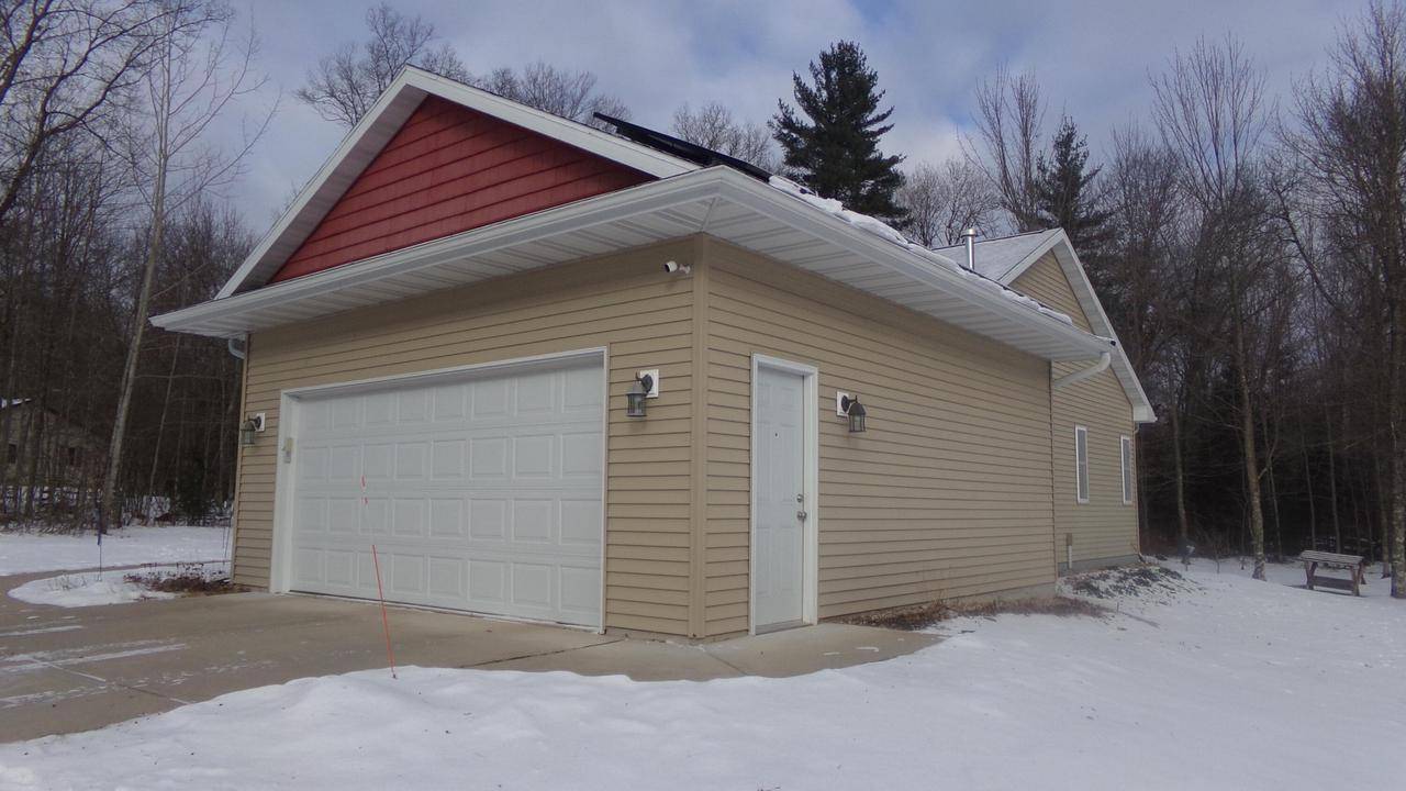 Crivitz, WI 54114,11664 Martha LANE