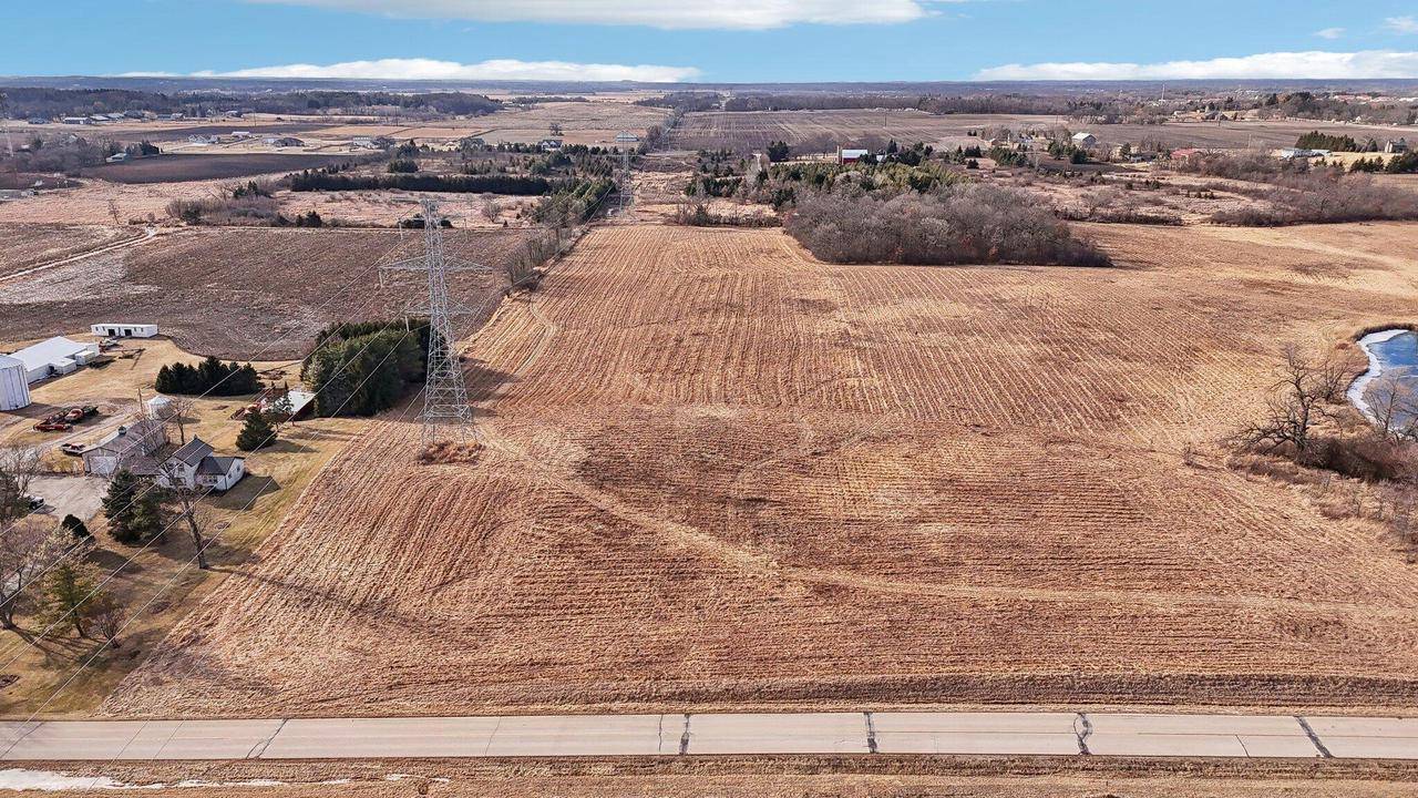 Franksville, WI 53126,2004 100TH STREET #Lt4