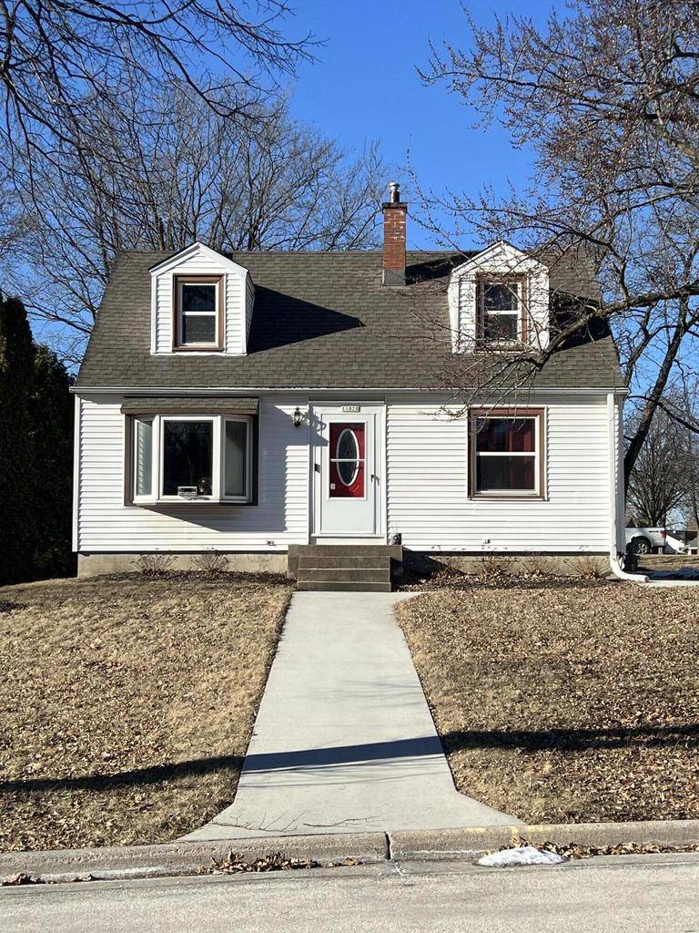 Wauwatosa, WI 53222,11020 W Hope AVENUE