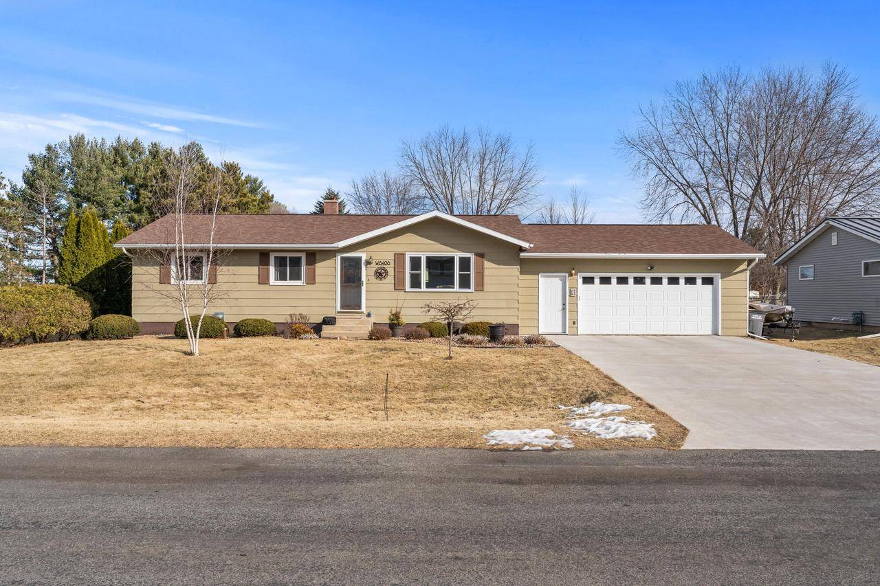 Onalaska, WI 54650,W8408 Woodview DRIVE