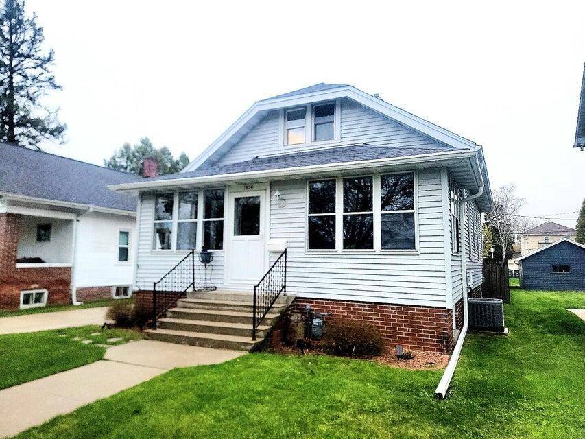 Sheboygan, WI 53081,2824 S 9th STREET