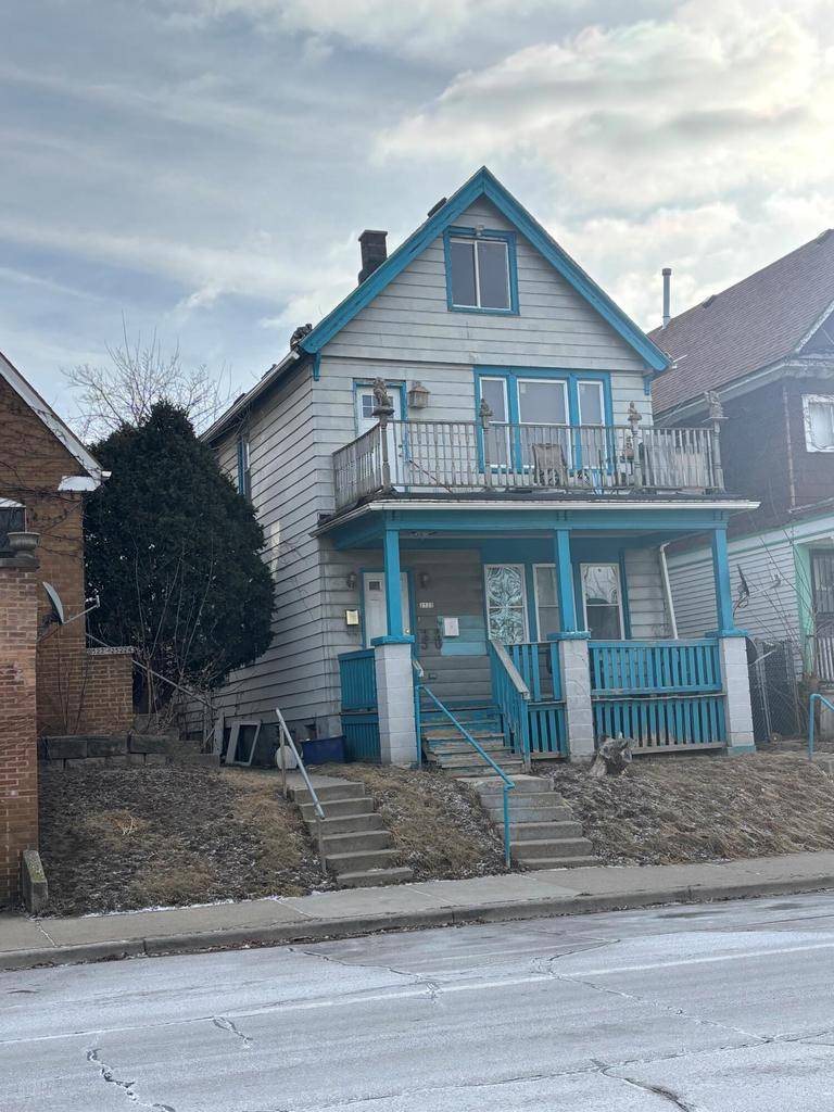 Milwaukee, WI 53212,2520 N Holton STREET
